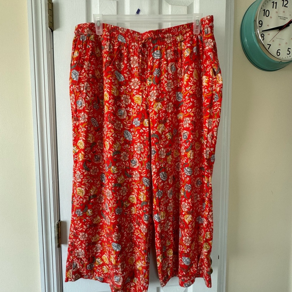 Loft Floral Wide Leg Crop  Pants 20